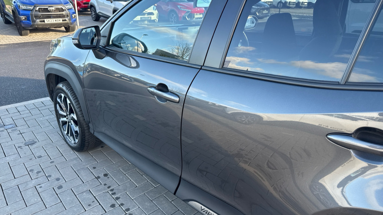 Toyota Yaris Cross 1.5 Hybrid Design 5dr CVT Hybrid Estate